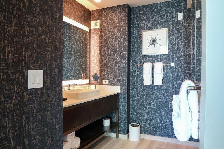 Carte Hotel San Diego Downtown, Curio Collection By Hilton