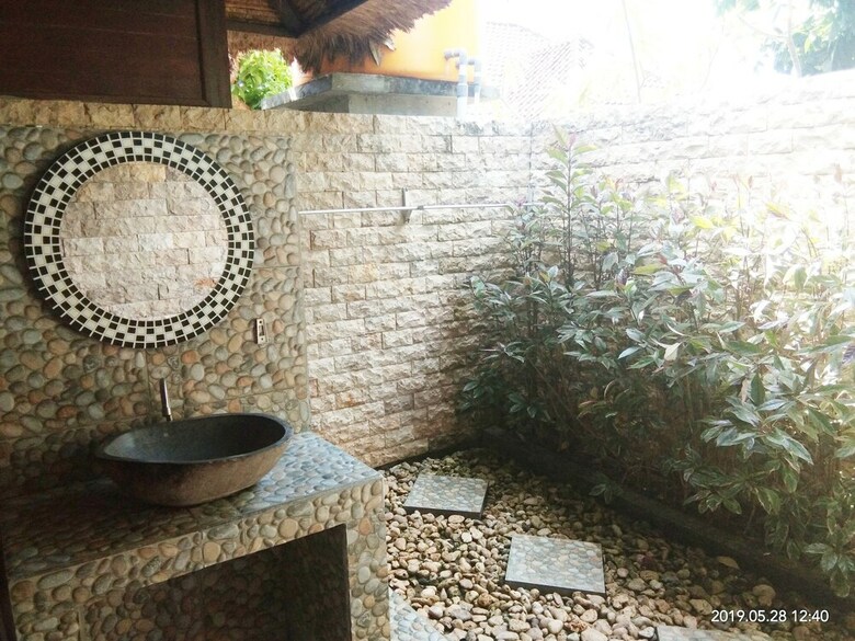 Hotel Rigils Bungalow & Restaurant