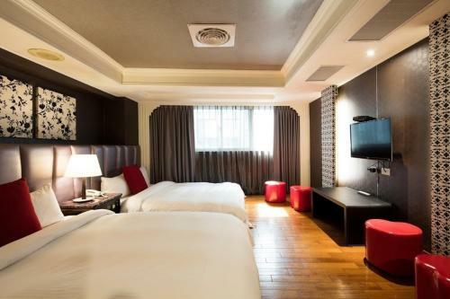 Jbg Hotspring Resort Hotel