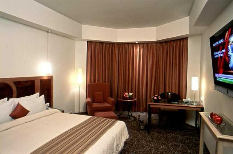 Katriya Hotel & Towers
