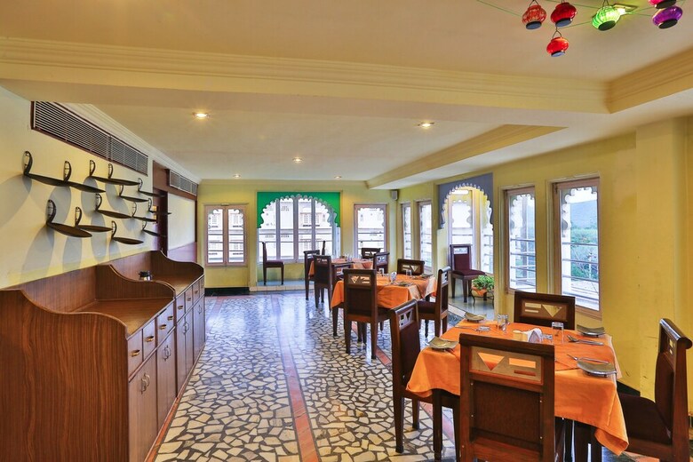 Hotel Jaisingh Garh By Innovating Hospitality