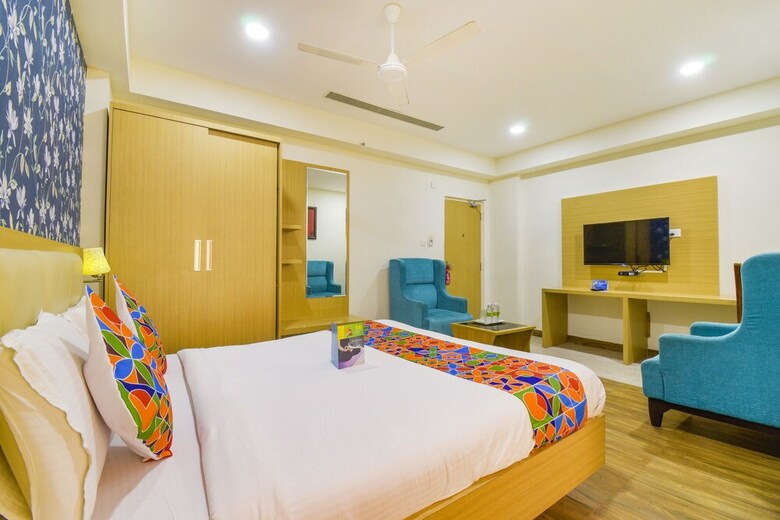 Fabhotel Aasana Grand