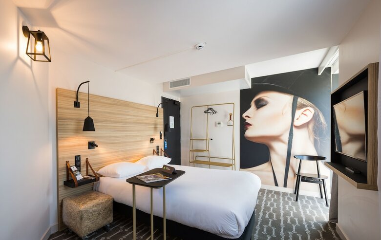 Hotel Ibis Styles Laval Centre Gare