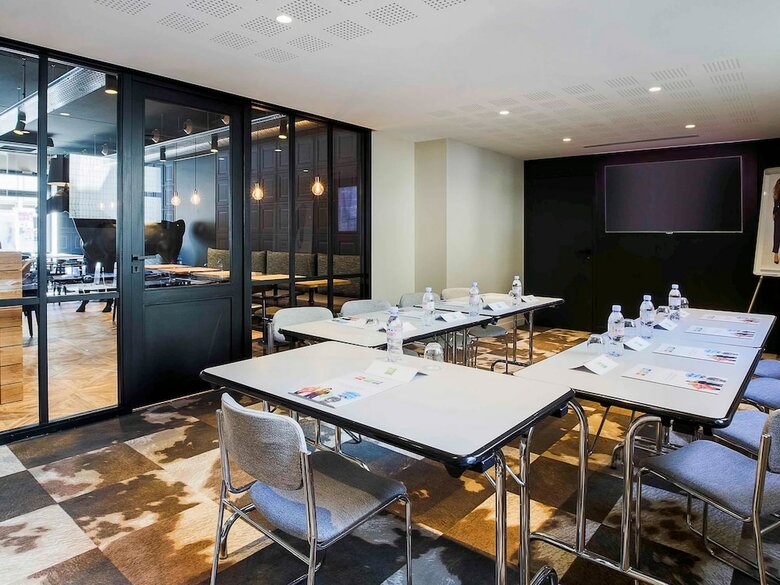 Hotel Ibis Styles Laval Centre Gare