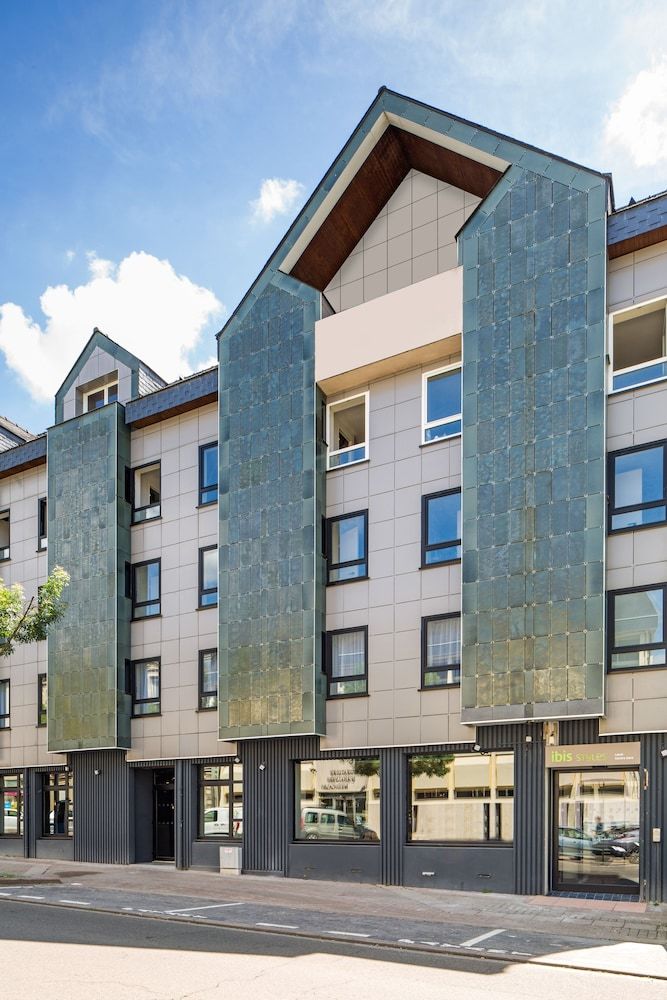 Hotel Ibis Styles Laval Centre Gare