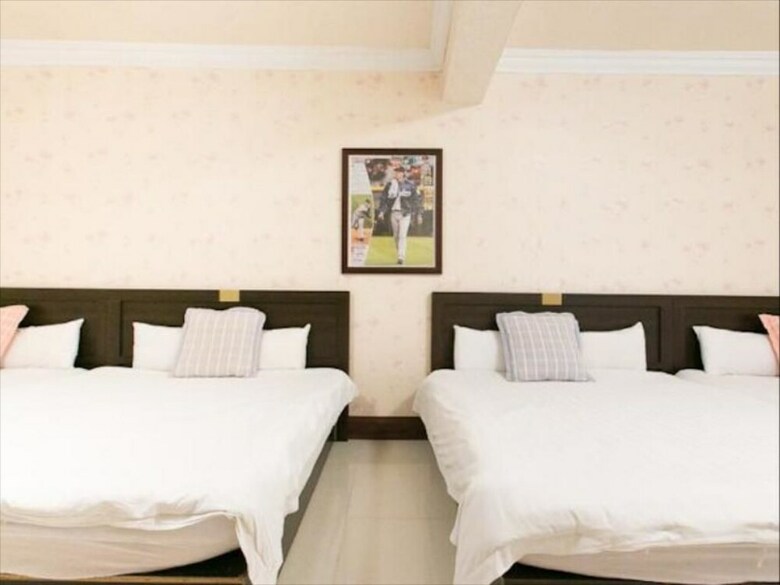 Hotel Ribbed Birch B&B