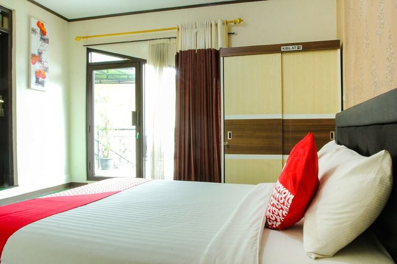 Hostal Oyo 677 Rianes Family Guest House