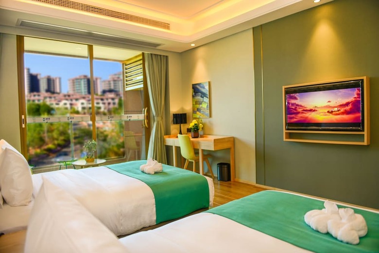Aparthotel Emerald Bay Hotel Fuxian Lake