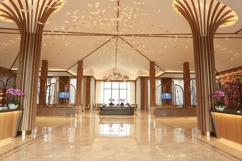 Aparthotel Emerald Bay Hotel Fuxian Lake