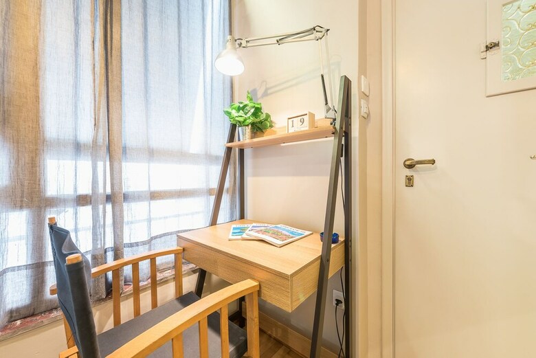 Bright 2 Bed Apartment