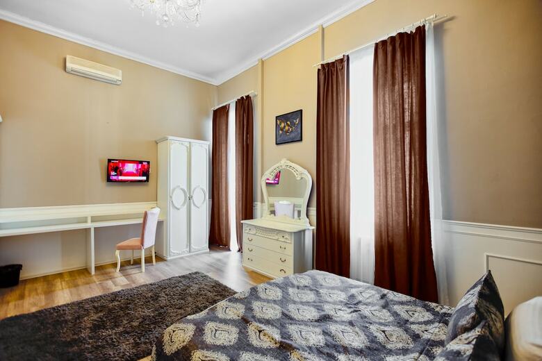 Baku Palace Hotel