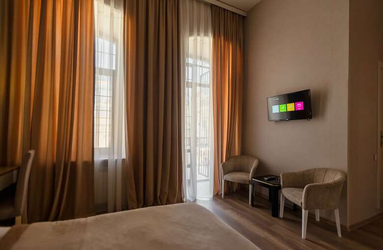 Baku Palace Hotel