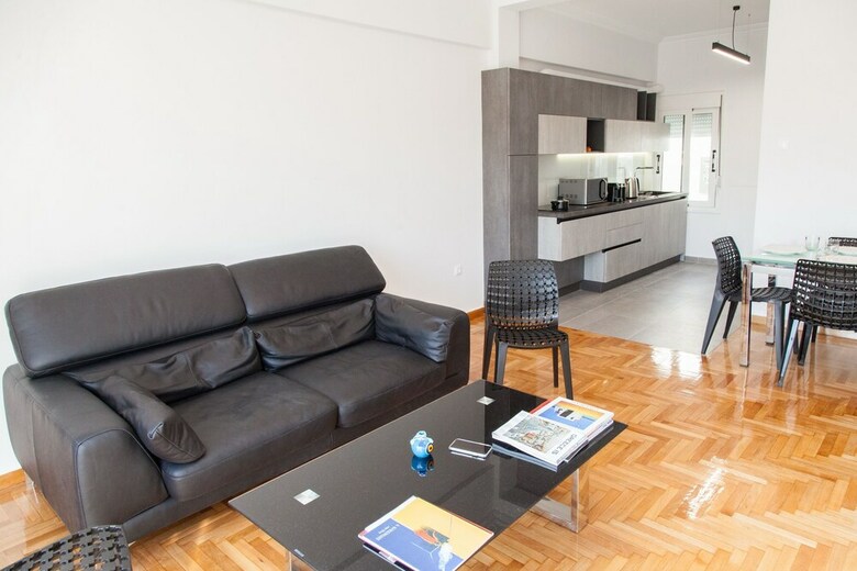 Apartment With Lovely View At Kolonaki