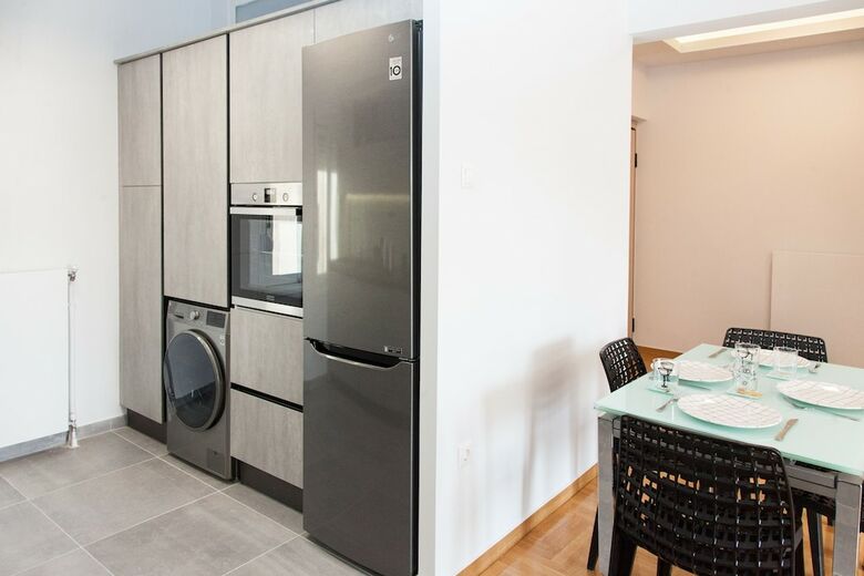 Apartment With Lovely View At Kolonaki