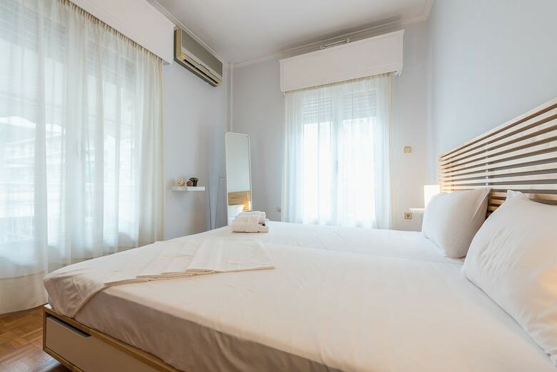 Elegant Koukaki Apartment