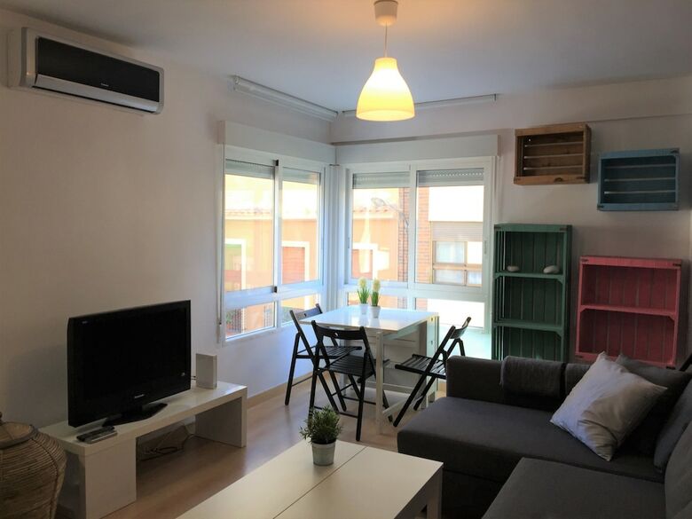 Apartamento C�ntrico Y C�modo