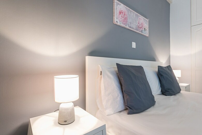 Apartamentos Comfy Home In Vibrant Neighborhood