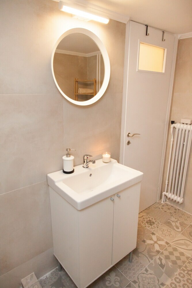 Renovated Central Apartment In Kolonaki