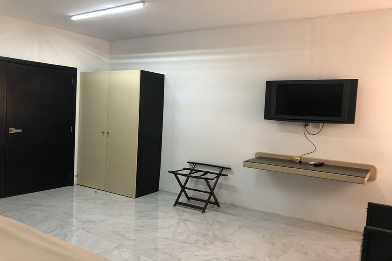 Hotel Capital O Hacienda Madro�o