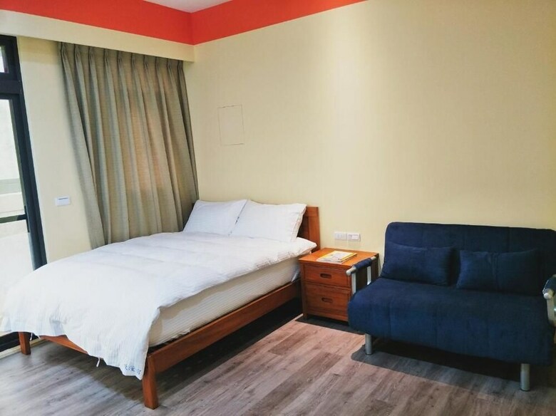 Bed & Breakfast Letes Stay