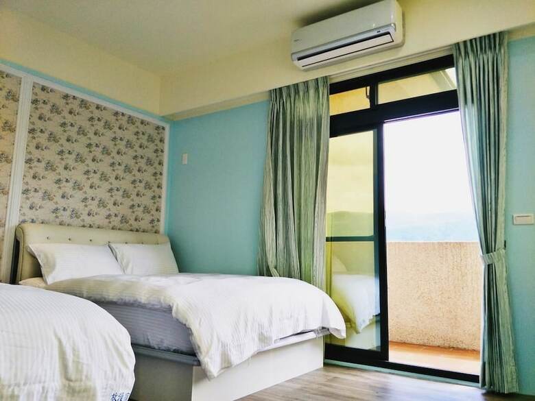 Bed & Breakfast Letes Stay