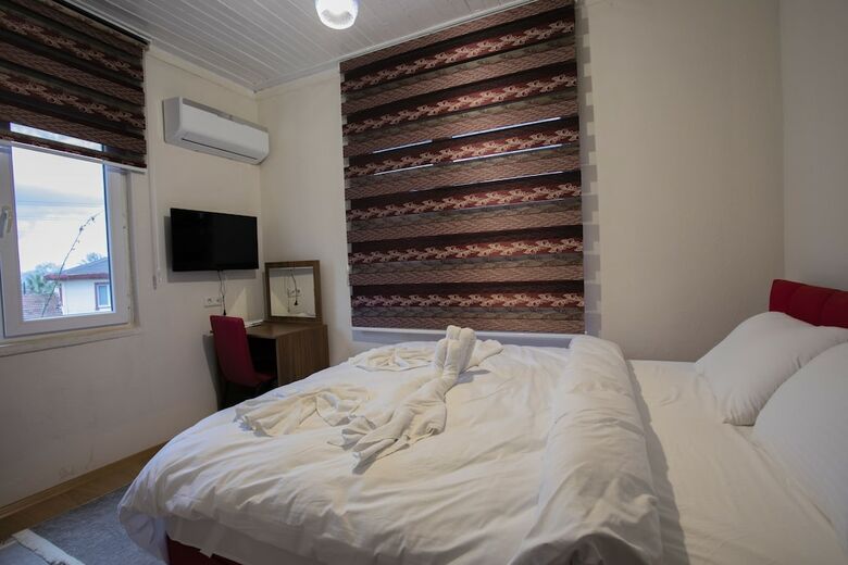 Hotel Oz Butik Otel Antik Kent Myrleia
