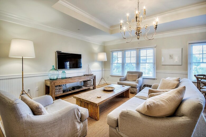 Beachy Bungalow By Exclusive 30a
