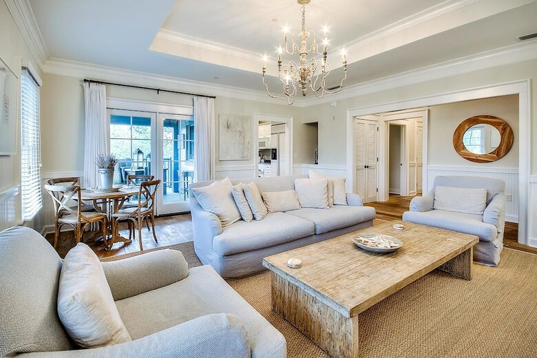 Beachy Bungalow By Exclusive 30a