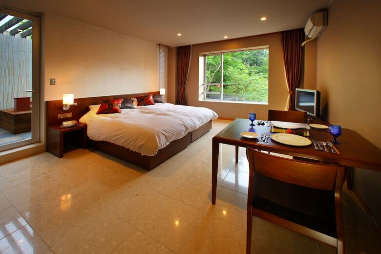 Hotel Fontaine Bleau Sengokutei