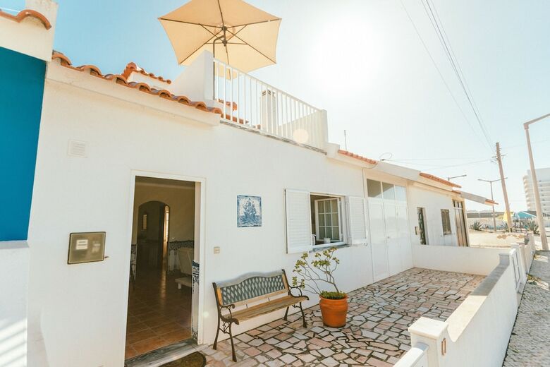 Apartamentos Best Houses 26 - Baleal Beach Front Retreat