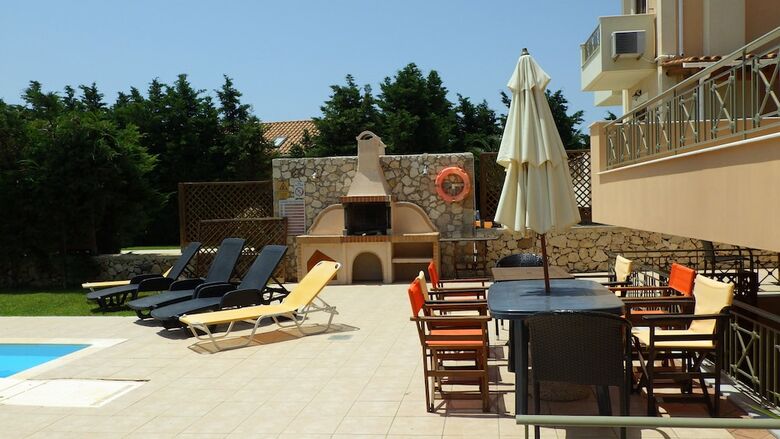 Villa Aethra