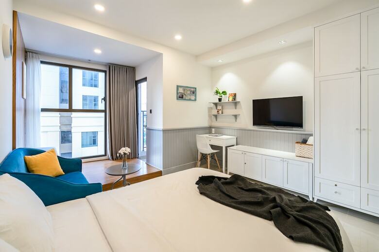 Apartamentos Celine Home Saigon Royal Residences