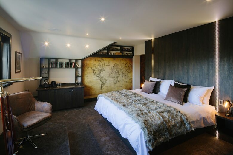 Bed & Breakfast Absoluxe Suites