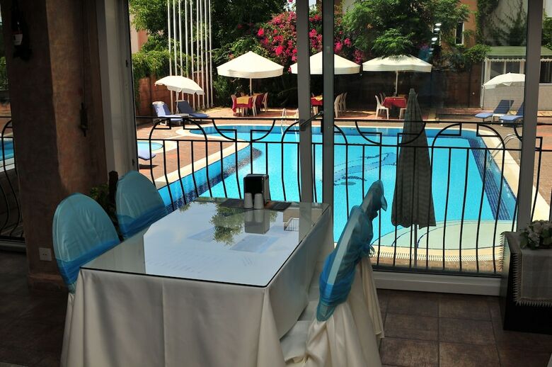 Sweet Home Boutique Hotel