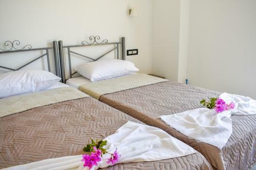 Katsaros Deluxe Apartments
