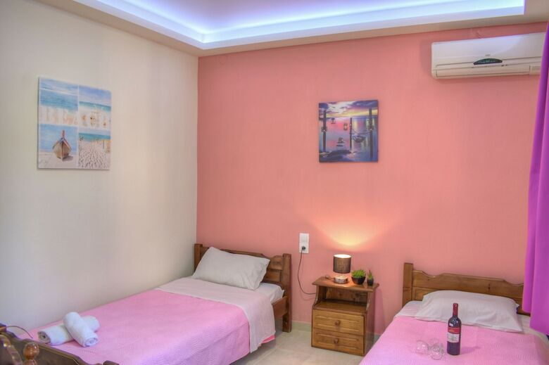 Kapsaski Deluxe Apartments