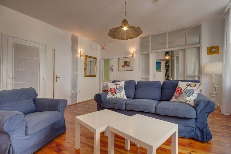 Mandarina - Sea View Apartment Ana
