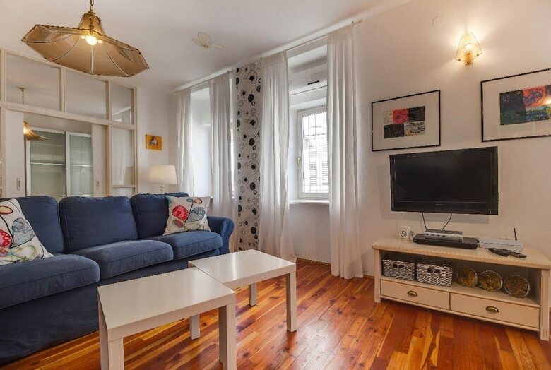 Mandarina - Sea View Apartment Ana