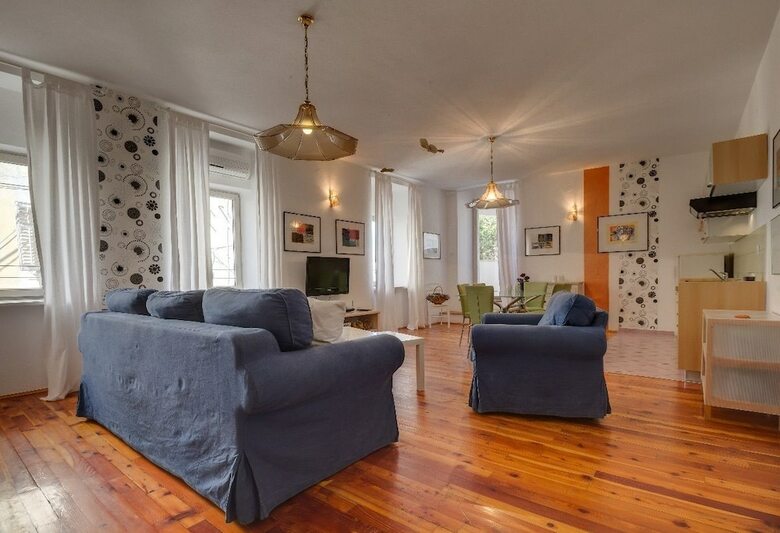 Mandarina - Sea View Apartment Ana