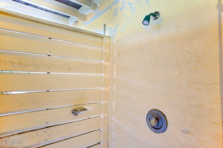 2464 Blind Pass Court