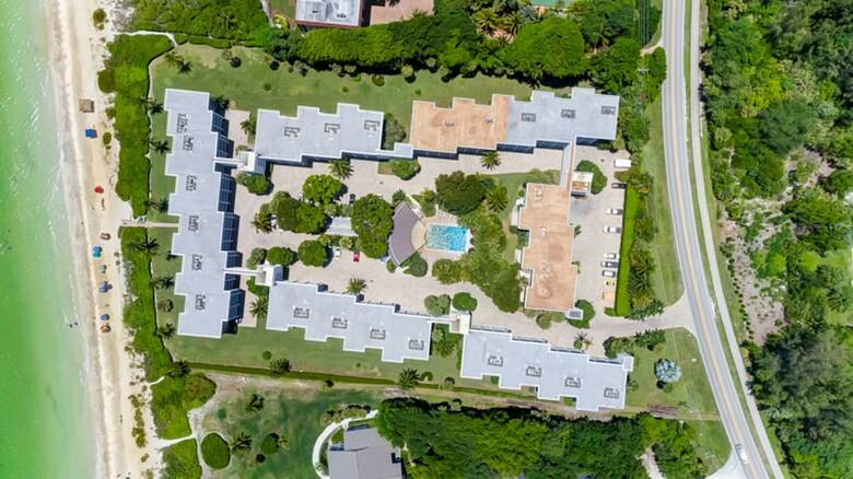 Island Beach Club 230d