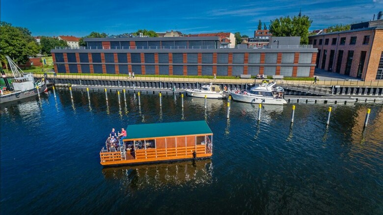 Hausboot Demmin An Der Peene