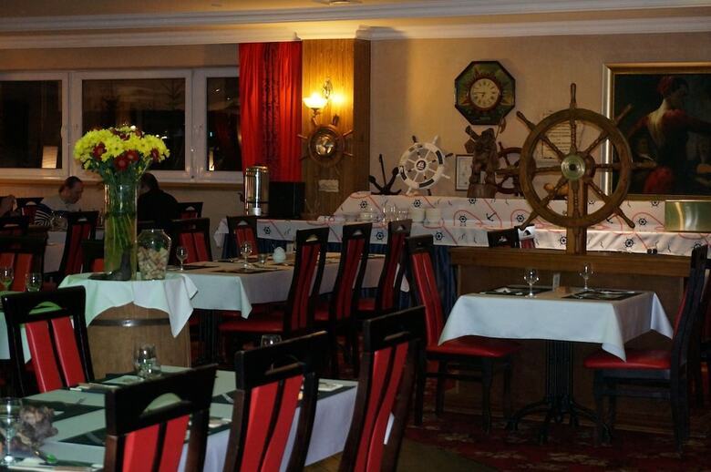 Hotel Czarna Per?a