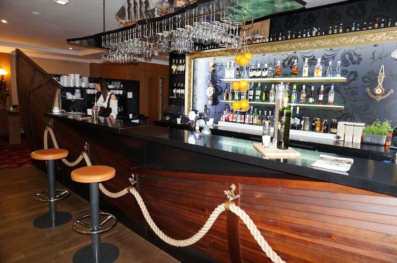 Hotel Czarna Per?a