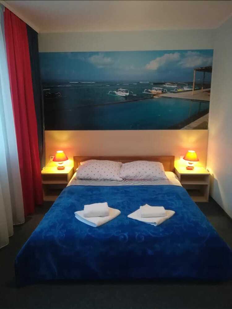 Hotel Czarna Per?a