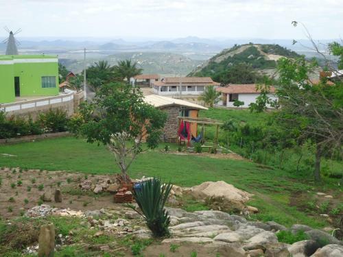 Hostal Pousada Chal�s Lajedo Da Serra