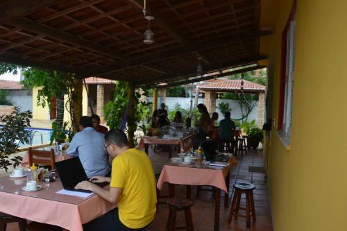 Hostal Pousada Gincoara