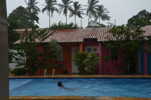 Hostal Pousada Gincoara
