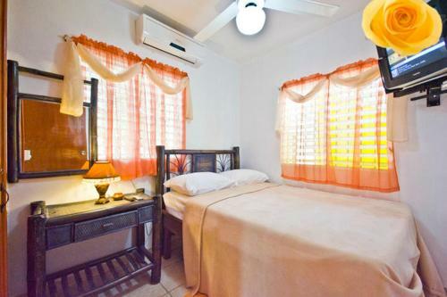 Aparta Hotel Las Flores