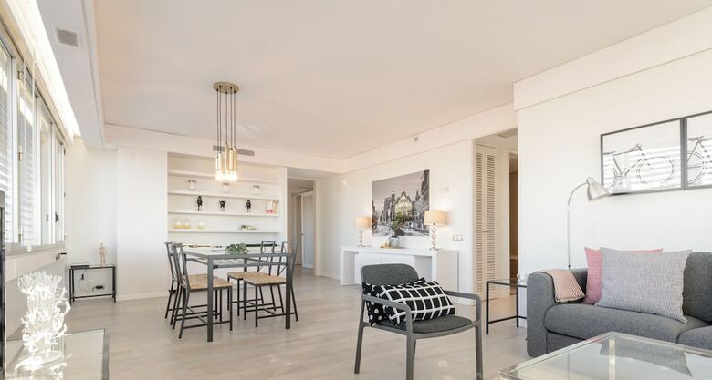 Apartamentos Charming Eurobuilding 2 Luxury